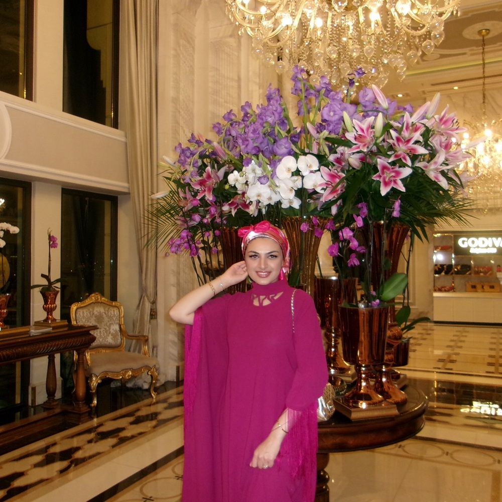 Elegant Magenta Dress with Fringe Details